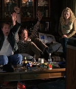 ROSWELL_-_S2X10_A_ROSWELL_CHRITMAS_CAROL_119.jpg