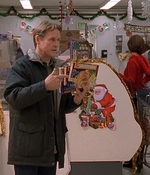 ROSWELL_-_S2X10_A_ROSWELL_CHRITMAS_CAROL_126.jpg