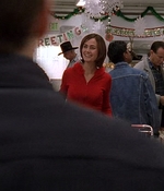 ROSWELL_-_S2X10_A_ROSWELL_CHRITMAS_CAROL_150.jpg