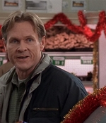 ROSWELL_-_S2X10_A_ROSWELL_CHRITMAS_CAROL_156.jpg