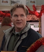 ROSWELL_-_S2X10_A_ROSWELL_CHRITMAS_CAROL_160.jpg