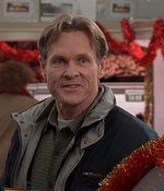 ROSWELL_-_S2X10_A_ROSWELL_CHRITMAS_CAROL_161.jpg