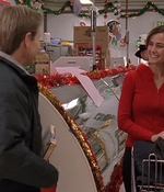 ROSWELL_-_S2X10_A_ROSWELL_CHRITMAS_CAROL_166.jpg