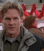 ROSWELL_-_S2X10_A_ROSWELL_CHRITMAS_CAROL_197.jpg