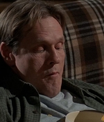 ROSWELL_-_S2X10_A_ROSWELL_CHRITMAS_CAROL_345.jpg