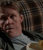 ROSWELL_-_S2X10_A_ROSWELL_CHRITMAS_CAROL_365.jpg
