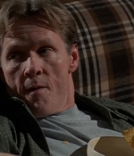 ROSWELL_-_S2X10_A_ROSWELL_CHRITMAS_CAROL_366.jpg