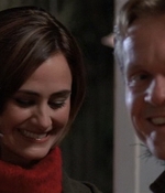 ROSWELL_-_S2X10_A_ROSWELL_CHRITMAS_CAROL_440.jpg