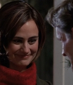 ROSWELL_-_S2X10_A_ROSWELL_CHRITMAS_CAROL_447.jpg