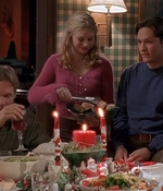ROSWELL_-_S2X10_A_ROSWELL_CHRITMAS_CAROL_496.jpg