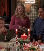 ROSWELL_-_S2X10_A_ROSWELL_CHRITMAS_CAROL_504.jpg
