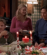 ROSWELL_-_S2X10_A_ROSWELL_CHRITMAS_CAROL_505.jpg