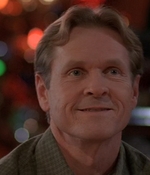 ROSWELL_-_S2X10_A_ROSWELL_CHRITMAS_CAROL_522.jpg