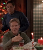 ROSWELL_-_S2X10_A_ROSWELL_CHRITMAS_CAROL_534.jpg