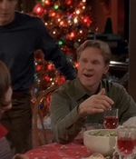 ROSWELL_-_S2X10_A_ROSWELL_CHRITMAS_CAROL_536.jpg