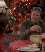 ROSWELL_-_S2X10_A_ROSWELL_CHRITMAS_CAROL_544.jpg