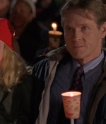 ROSWELL_-_S2X10_A_ROSWELL_CHRITMAS_CAROL_574.jpg