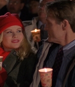 ROSWELL_-_S2X10_A_ROSWELL_CHRITMAS_CAROL_585.jpg