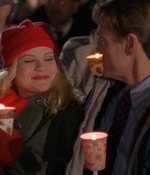 ROSWELL_-_S2X10_A_ROSWELL_CHRITMAS_CAROL_587.jpg