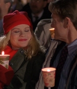 ROSWELL_-_S2X10_A_ROSWELL_CHRITMAS_CAROL_588.jpg