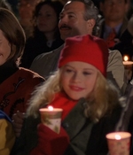 ROSWELL_-_S2X10_A_ROSWELL_CHRITMAS_CAROL_597.jpg