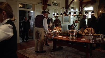 HOMELAND_-_E3X05_THE_YOGA_PLAY_020.jpg