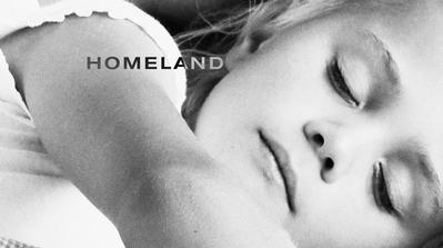 HOMELAND_-_E3X10_A_RED_WHEEL_BARROW_001.jpg