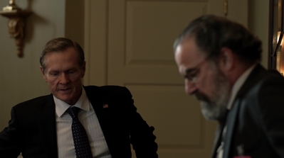 HOMELAND_-_E3X10_A_RED_WHEEL_BARROW_022.jpg