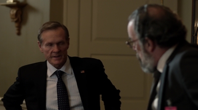 HOMELAND_-_E3X10_A_RED_WHEEL_BARROW_025.jpg