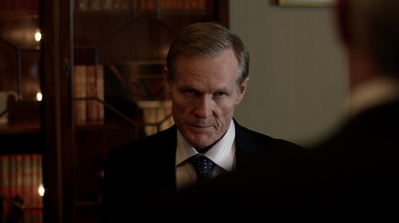 HOMELAND_-_E3X10_A_RED_WHEEL_BARROW_132.jpg