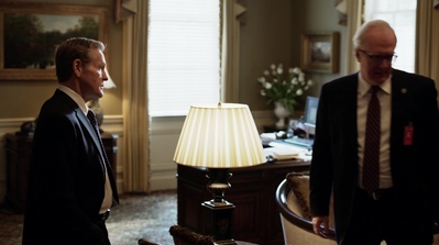 HOMELAND_-_E3X10_A_RED_WHEEL_BARROW_139.jpg