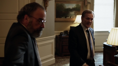 HOMELAND_-_E3X10_A_RED_WHEEL_BARROW_182.jpg