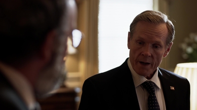 HOMELAND_-_E3X10_A_RED_WHEEL_BARROW_219.jpg