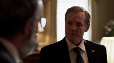 HOMELAND_-_E3X10_A_RED_WHEEL_BARROW_222.jpg