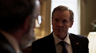 HOMELAND_-_E3X10_A_RED_WHEEL_BARROW_224.jpg