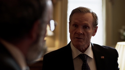 HOMELAND_-_E3X10_A_RED_WHEEL_BARROW_225.jpg