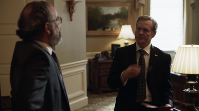 HOMELAND_-_E3X10_A_RED_WHEEL_BARROW_237.jpg