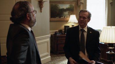 HOMELAND_-_E3X10_A_RED_WHEEL_BARROW_238.jpg