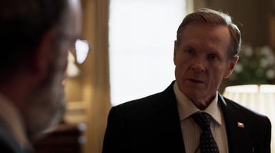 HOMELAND_-_E3X10_A_RED_WHEEL_BARROW_305.jpg