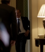 HOMELAND_-_E3X10_A_RED_WHEEL_BARROW_013.jpg