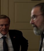 HOMELAND_-_E3X10_A_RED_WHEEL_BARROW_019.jpg