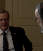 HOMELAND_-_E3X10_A_RED_WHEEL_BARROW_026.jpg