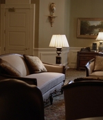 HOMELAND_-_E3X10_A_RED_WHEEL_BARROW_033.jpg