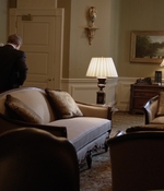 HOMELAND_-_E3X10_A_RED_WHEEL_BARROW_039.jpg