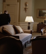 HOMELAND_-_E3X10_A_RED_WHEEL_BARROW_041.jpg