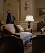 HOMELAND_-_E3X10_A_RED_WHEEL_BARROW_044.jpg
