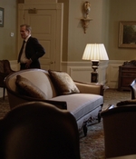HOMELAND_-_E3X10_A_RED_WHEEL_BARROW_055.jpg