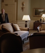 HOMELAND_-_E3X10_A_RED_WHEEL_BARROW_075.jpg