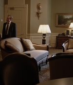 HOMELAND_-_E3X10_A_RED_WHEEL_BARROW_081.jpg