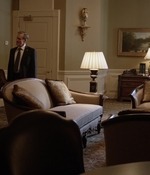HOMELAND_-_E3X10_A_RED_WHEEL_BARROW_083.jpg